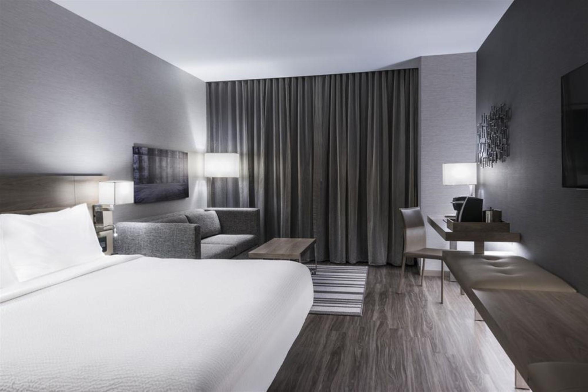 Ac Hotel By Marriott Boston North Medford Exteriör bild